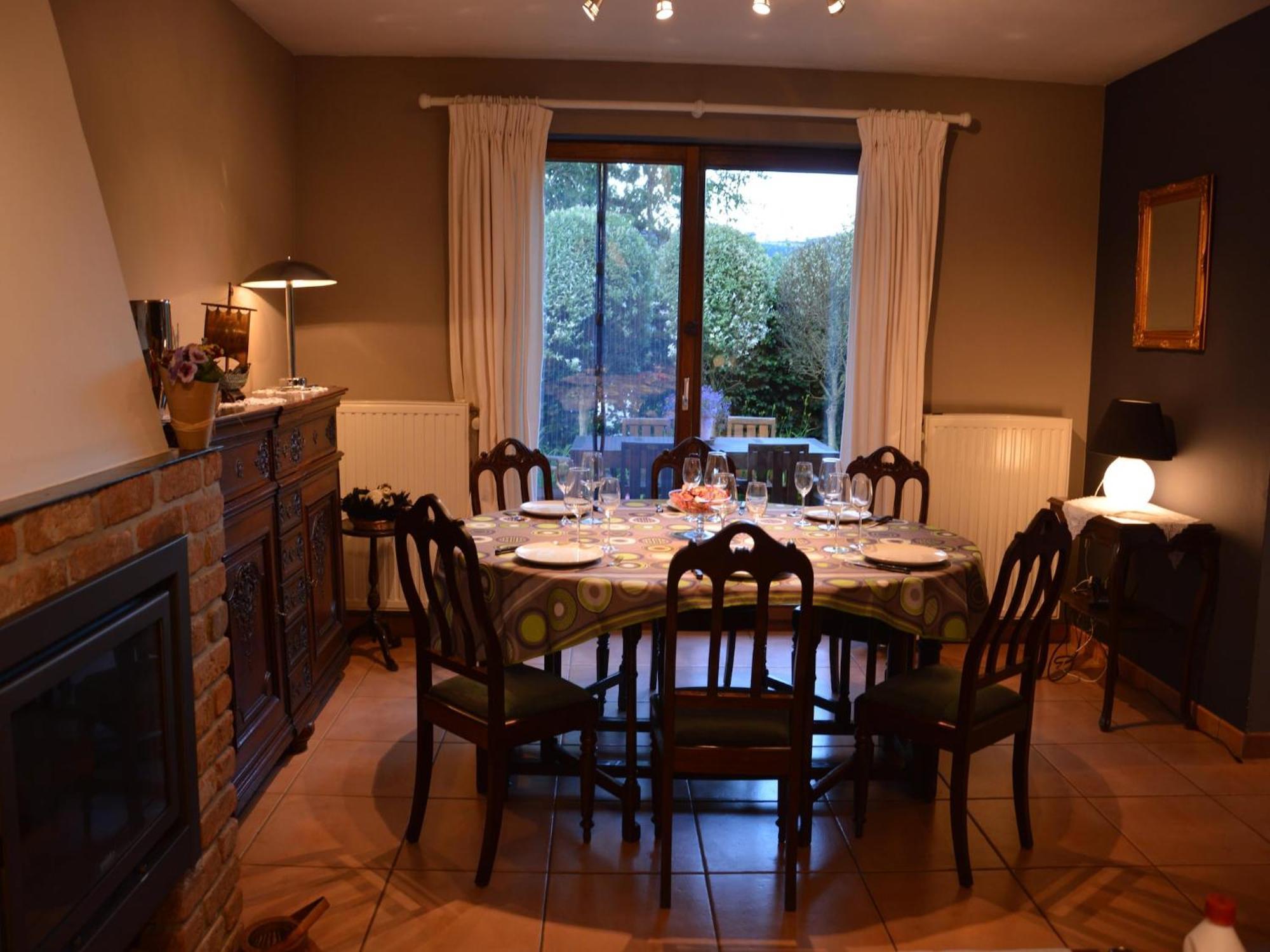 Modern Holiday Home In Stavelot With Fireplace Eksteriør billede